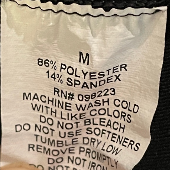 BCG BLACK CAPRI YOGA PANTS SIZE M - Picture 6 of 6